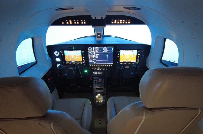 Aeroplane Flight Experience - Why the professional pilot matters