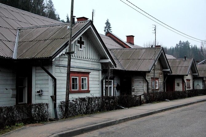 Day trip to Gauja National Park: animals, castles and a cave - Ligatne Nature Trails: Latvia’s rescued wildlife