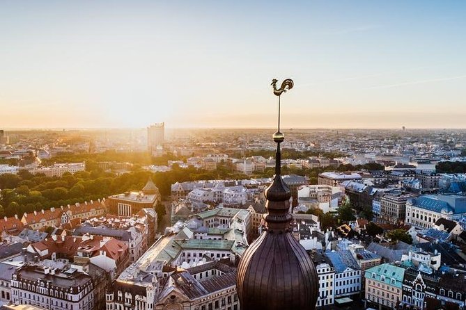 Discover Riga’s most Photogenic Spots with a Local - The Three Brothers and Riga’s oldest homes