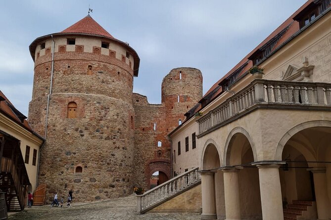 Full-Day Private Trip, Hill of Crosses, Rundale and Bauska Castle - A private car, not a guided tour