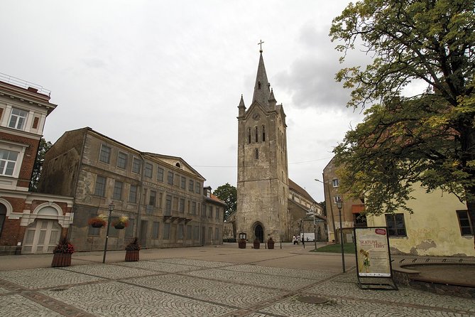 Full-Day Private Trip to Cesis, Sigulda and Turaida from Riga - Cesis Castle and the old town