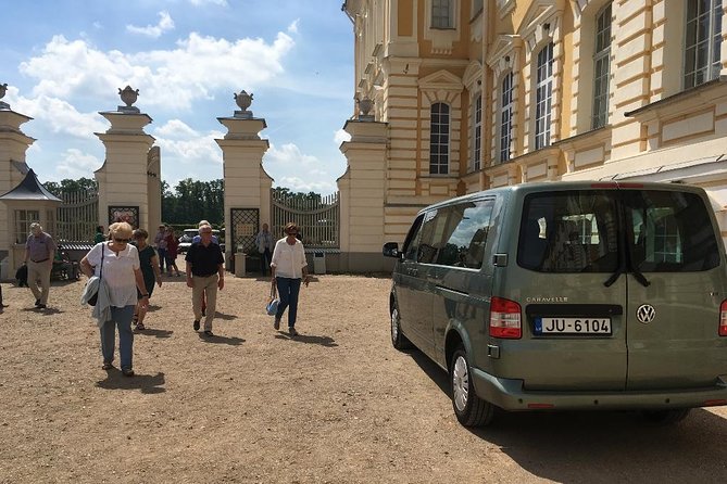 Full-Day Private Trip to Palace and Medieval Castle from Riga - What the driver does, and what the driver does not do