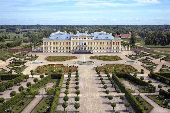 Full-Day Rundale Palace Tour from Riga - Key points at a glance