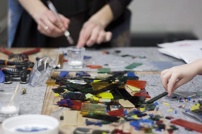Glass Jewellery Workshop - What the 90 minutes really offers