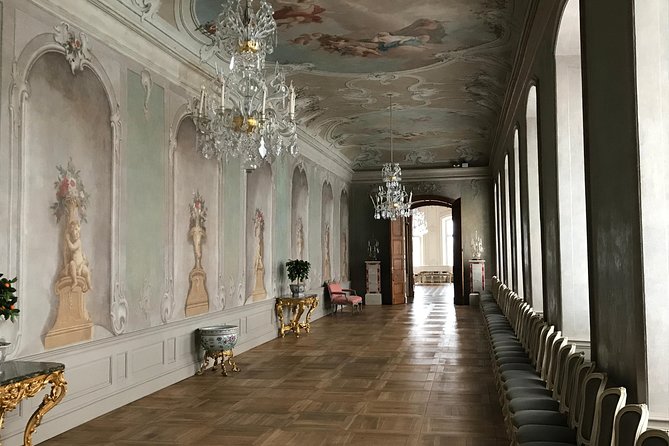 Group Day trip to Rundale Palace, Hill of Crosses & Bauska Castle - Booking details worth checking