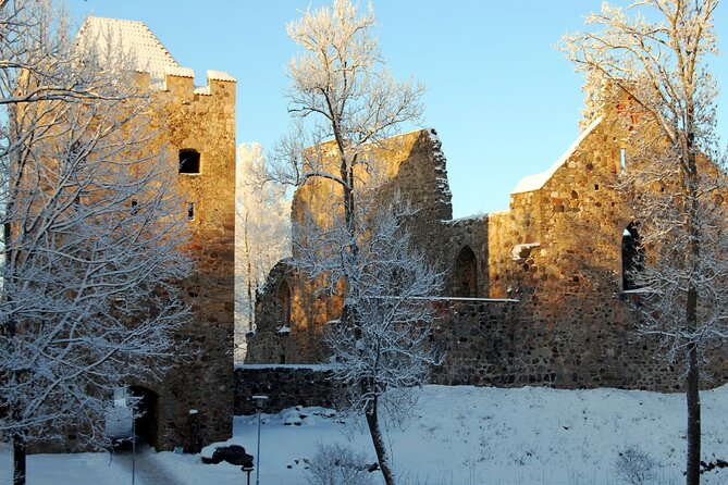 Group Tour: Sigulda and Turaida from Riga. - The 1750 wooden church and local life