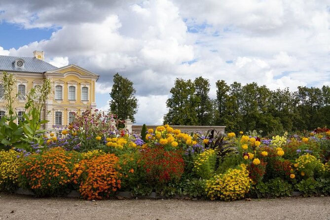Half-Day Private Trip to Rundale Palace and Garden - Who should book this Riga excursion?
