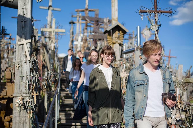 Hill of Crosses & Rundale Palace Tour - Lunch is not included, so plan ahead