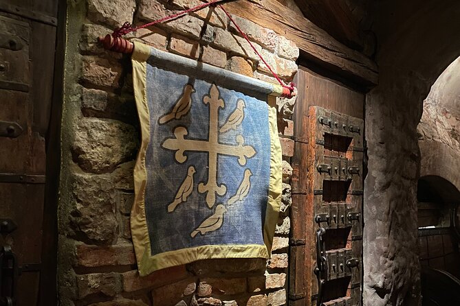 Medieval Experience: Guided Sightseeing and Food Tasting - Latvian Drinks and Riga Black Balsam