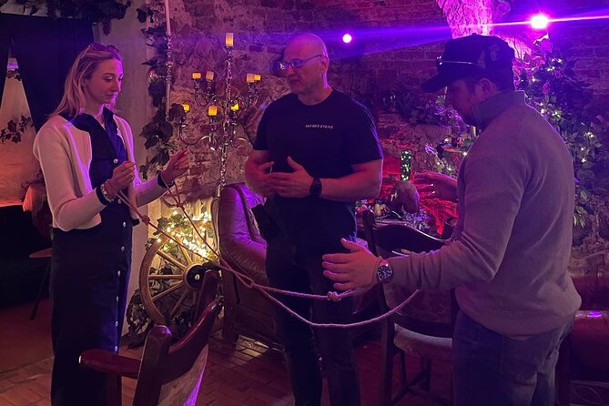 Medieval Experience: Guided Sightseeing and Food Tasting - Timing, Meeting Point, and Practical Details