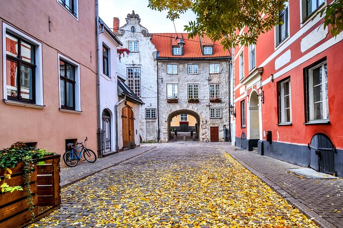 Medieval Riga: Quest Experience - Riga Cathedral and Jauniela 17