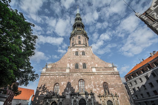 Old Riga walking tour - Riga Cathedral and the musical heart of the Old Town