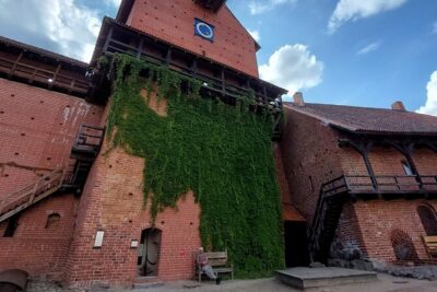 Private Full-Day Trip to Turaida, Sigulda, and Cesis