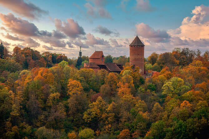 Private Full-Day Trip to Turaida, Sigulda, and Cesis - The guide can make or break the day