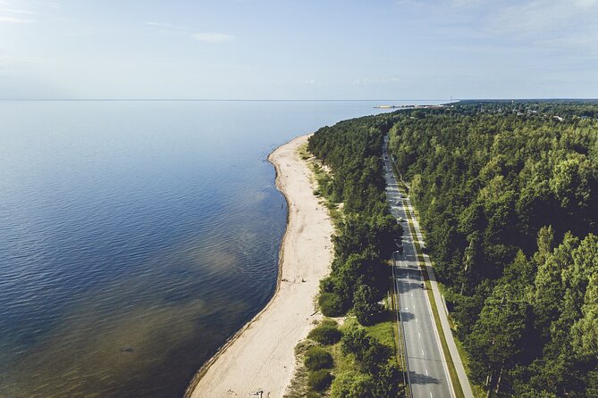 Private Riga Tallin Transfer and Tour - Pärnu gives the transfer a proper town stop