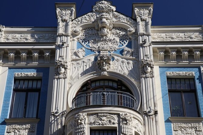 Private Soviet Riga tour - Hotel Latvia and the unease of a western guest