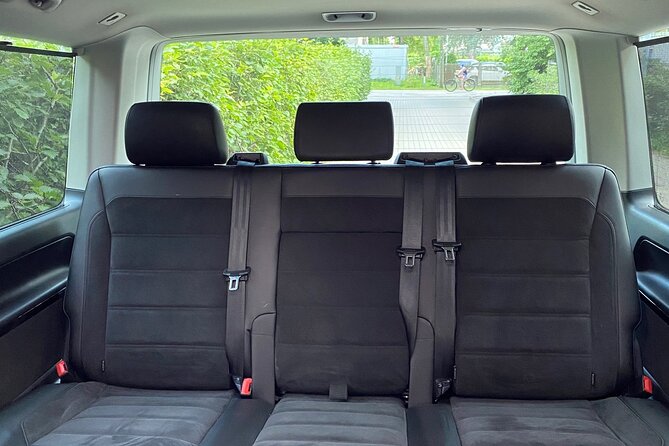 Riga Airport Private Transfer - private group 1 to 8 pax - Is the private price good value?