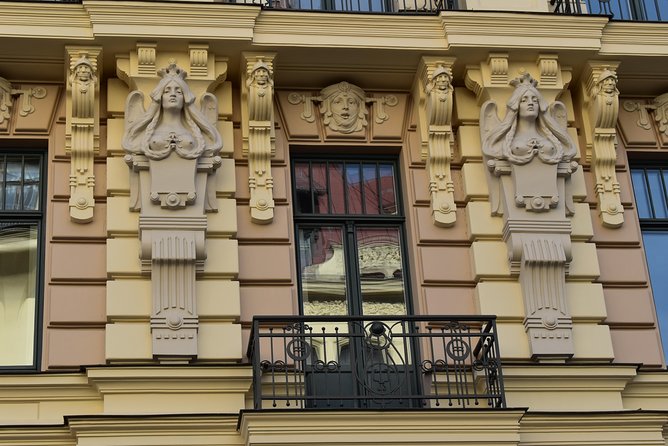 Riga Art Nouveau walking tour - Who will enjoy this walk most?