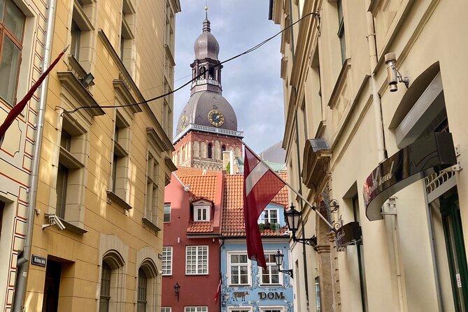 Riga Old Town, C Market & Art Nouveau Guided Walking Tour - What the $85 price really covers