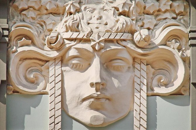 Riga walking guided Sightseeing tour - Who will get the most from this Riga tour