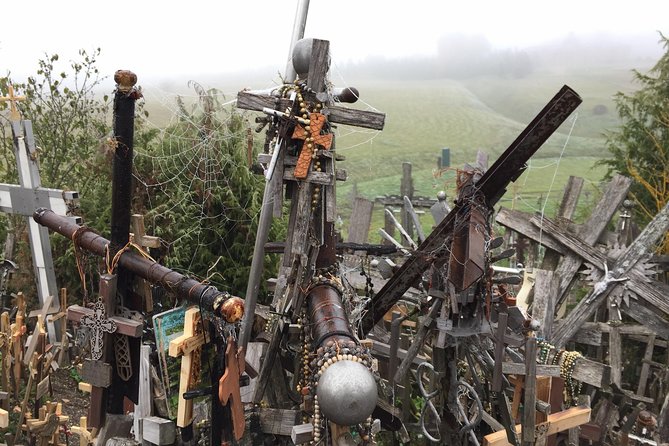 Sunrise at the Hill of Crosses - 2 countries in 1 day - Forty minutes to walk at your own pace