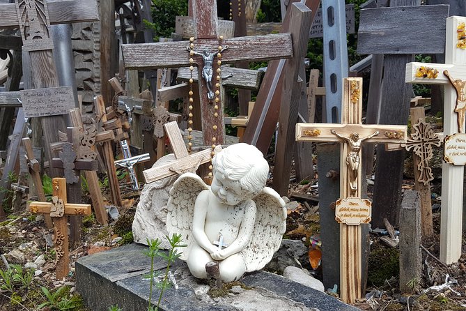 Tour from Riga - Vilnius via Bauska, Rundale, The Hill of Crosses - The Hill of Crosses brings the day into focus